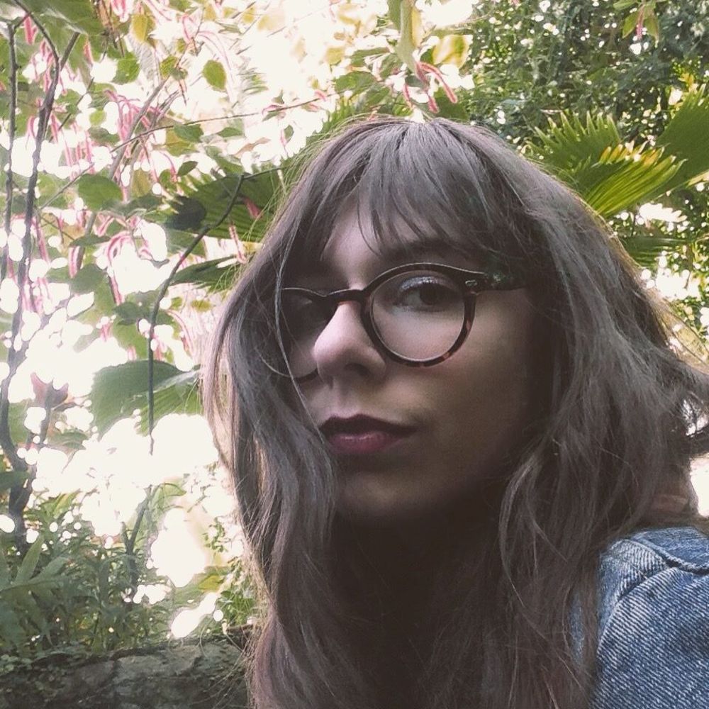 Meet your Posher, Olivia